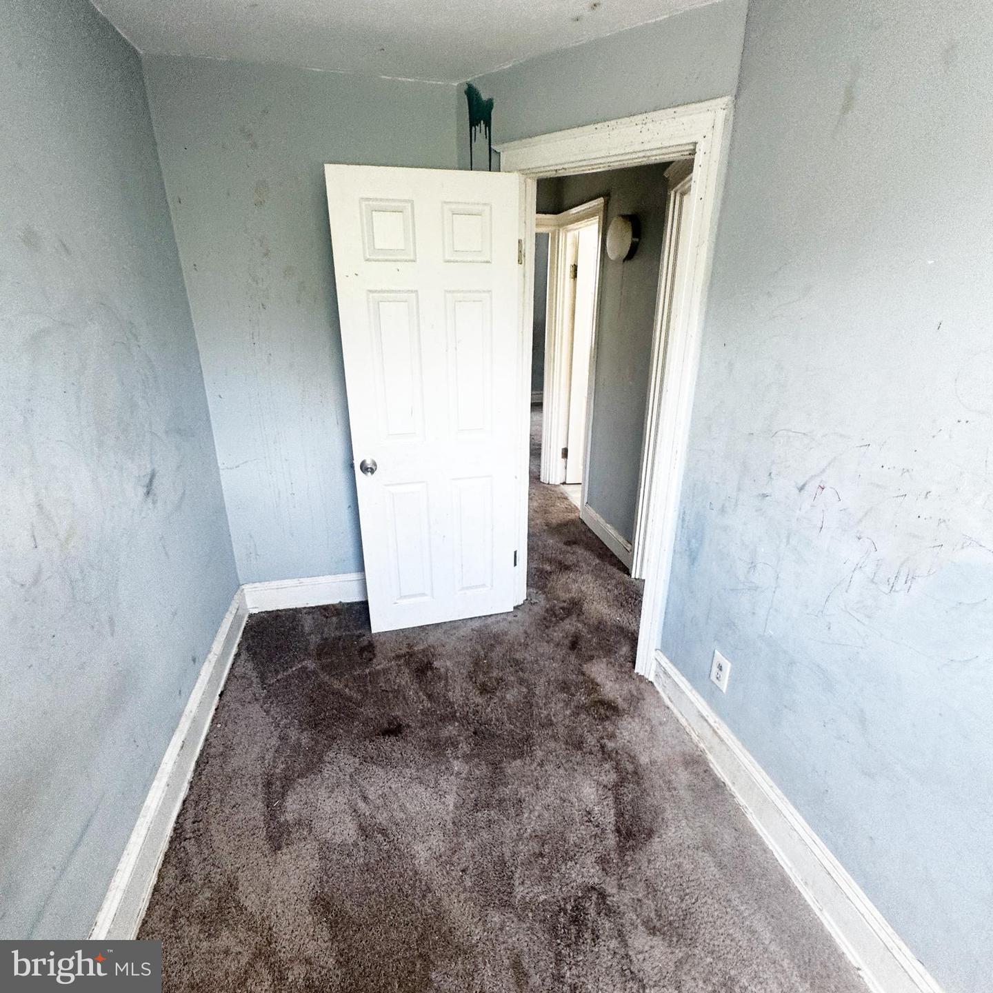 3327 Ravenwood Ave Property Photo 16