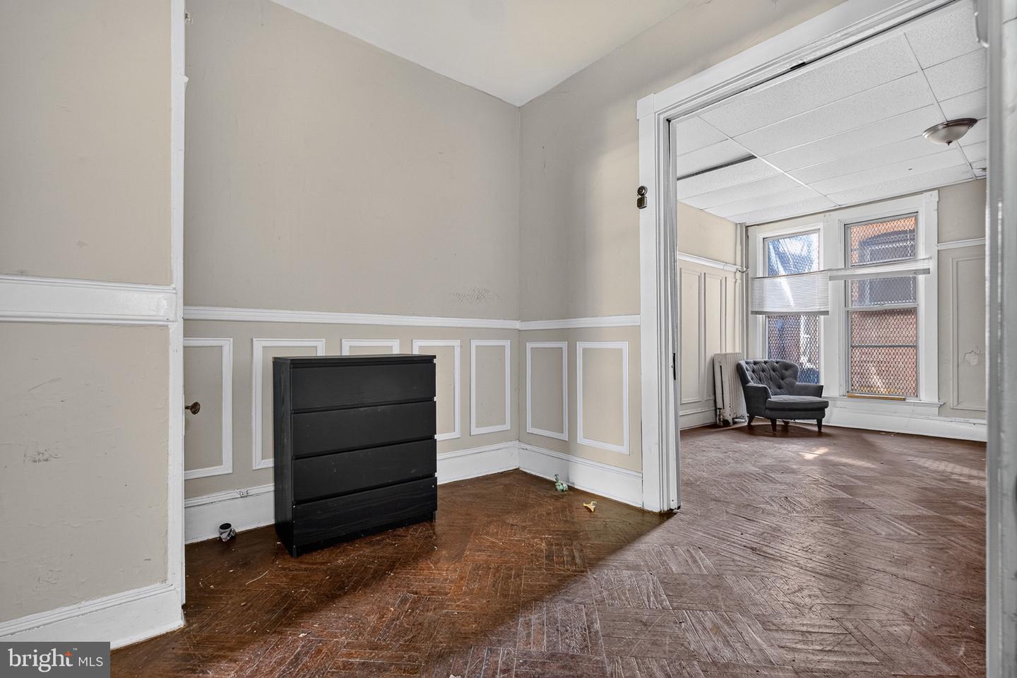 2208 Linden Ave Property Photo 5