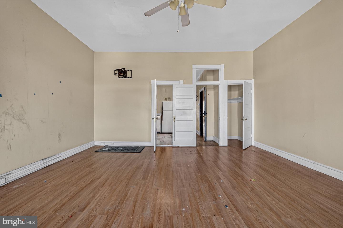 2208 Linden Ave Property Photo 23