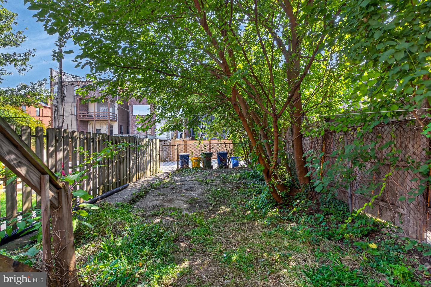 2208 Linden Ave Property Photo 33