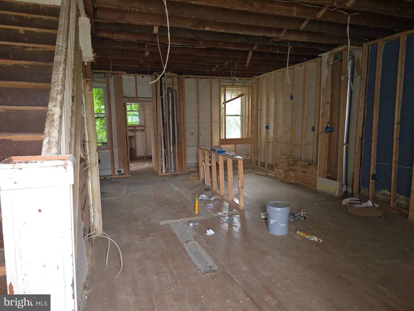 3418 Saint Ambrose Ave Property Photo 2