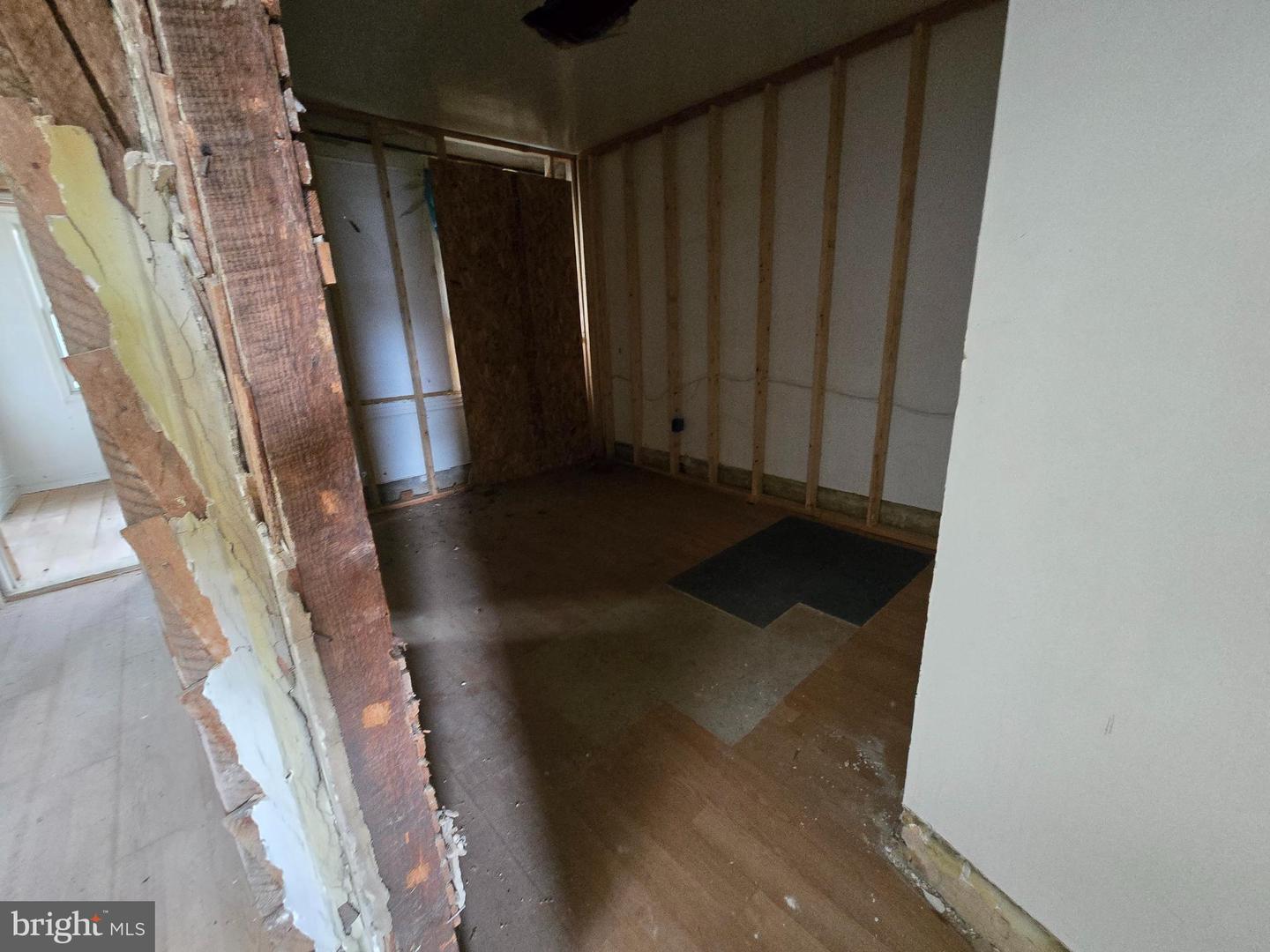 3418 Saint Ambrose Ave Property Photo 13