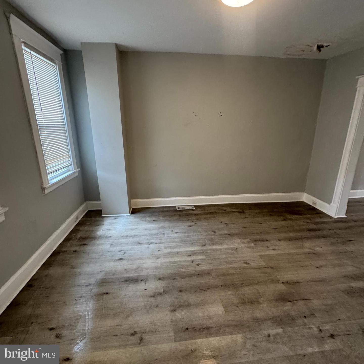 4945 Edgemere Ave Property Photo 5
