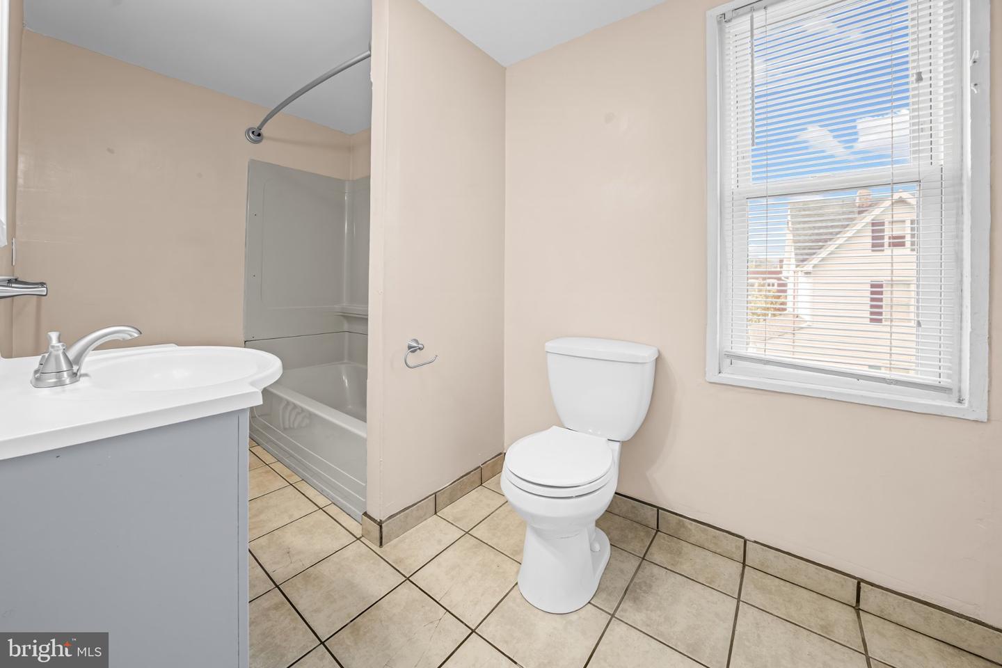 1016 Pine Heights Ave Property Photo 20