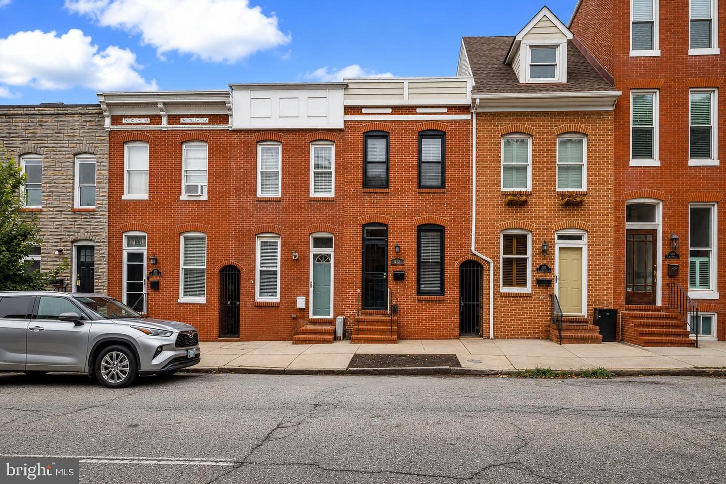 920 S Ellwood Ave Property Photo 44