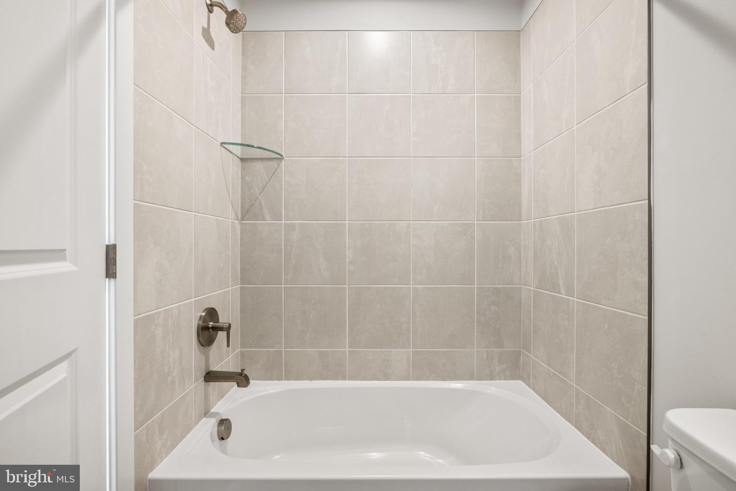 828 Watts St Property Photo 39