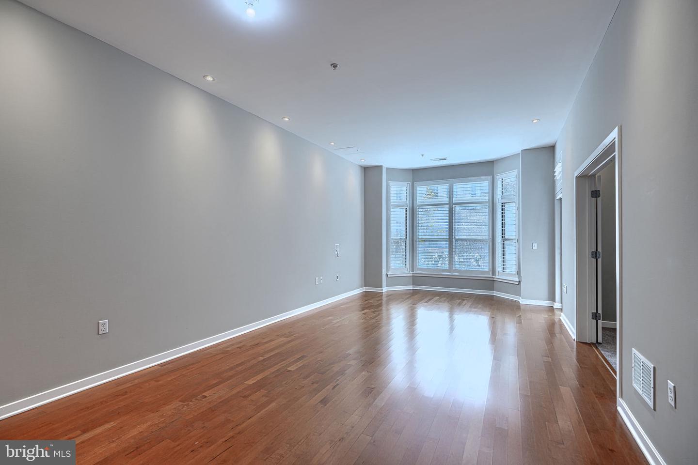 1209 N Charles St #116 Property Photo 25