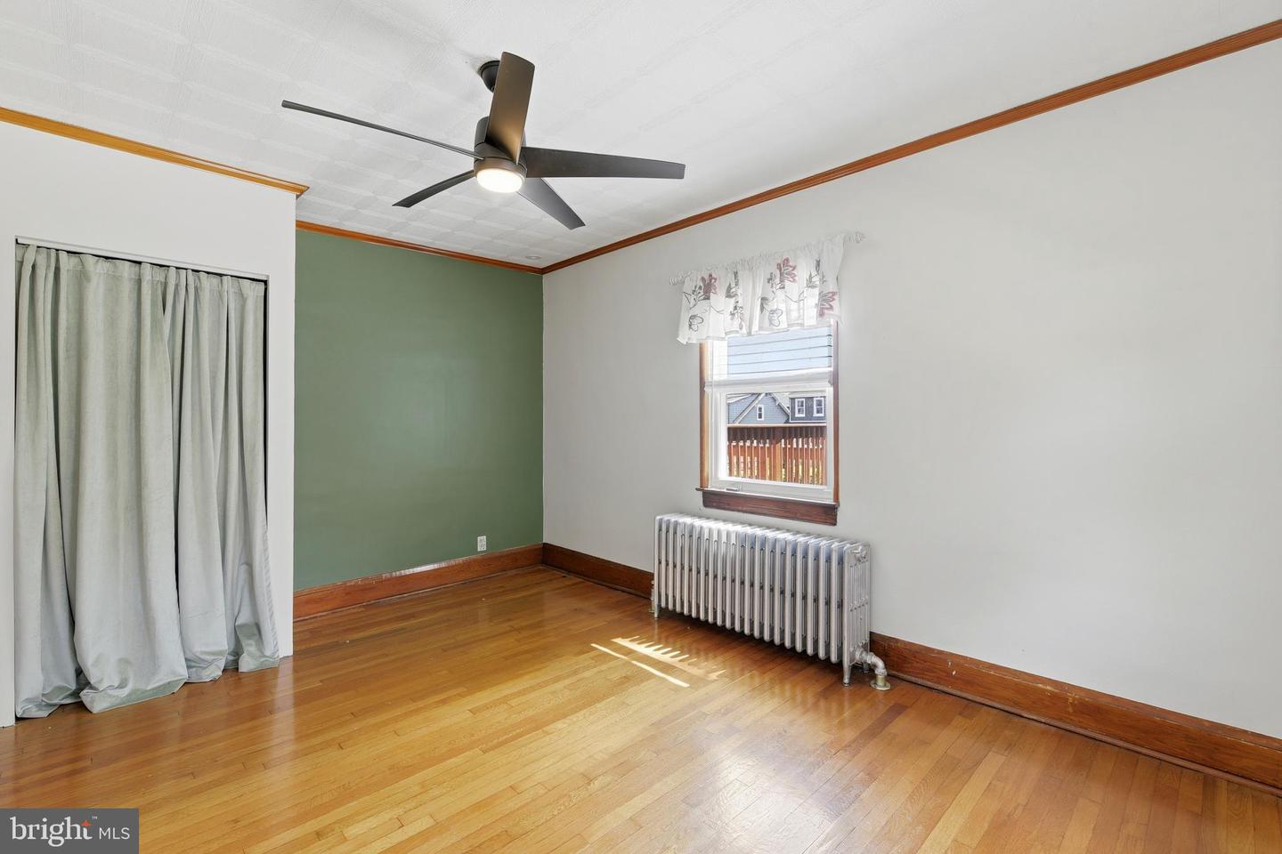 2717 Northern Parkway Property Photo 11