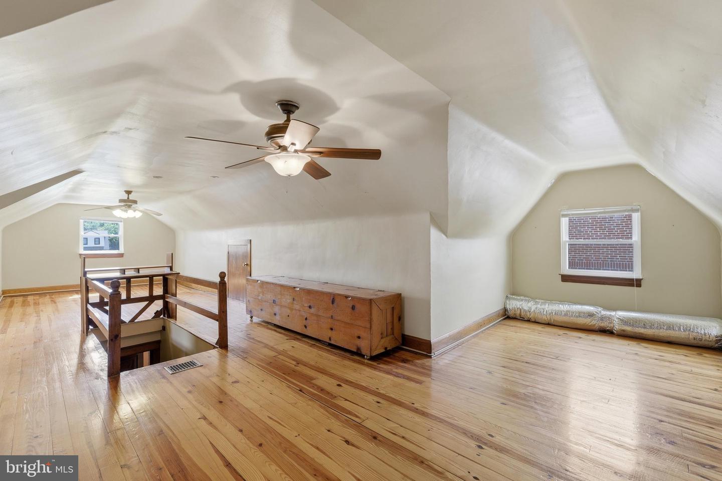 2717 Northern Parkway Property Photo 18