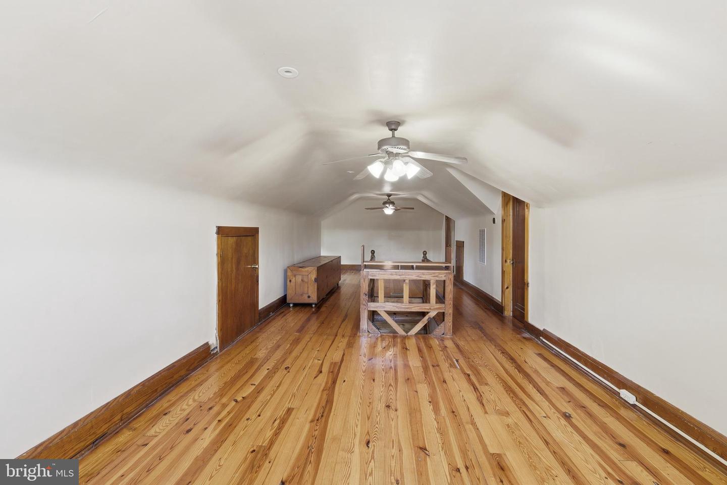 2717 Northern Parkway Property Photo 19