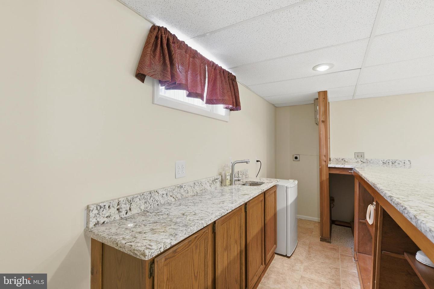 2717 Northern Parkway Property Photo 29
