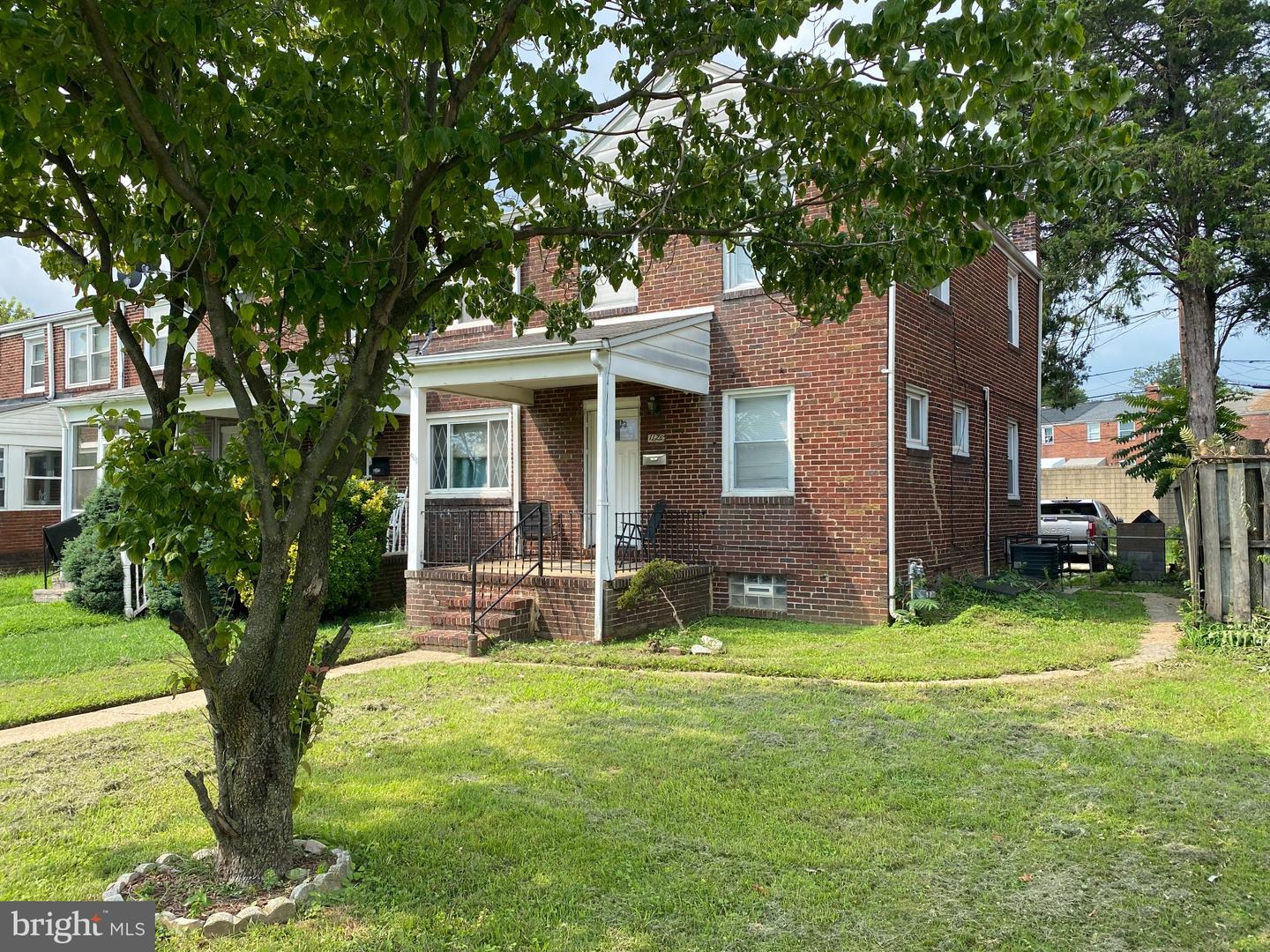 1126 Dundalk Property Photo 6