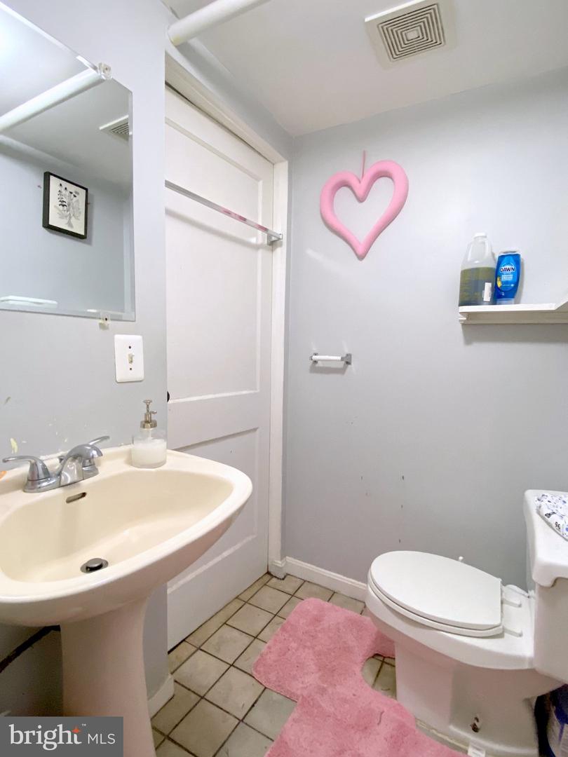 1126 Dundalk Property Photo 31
