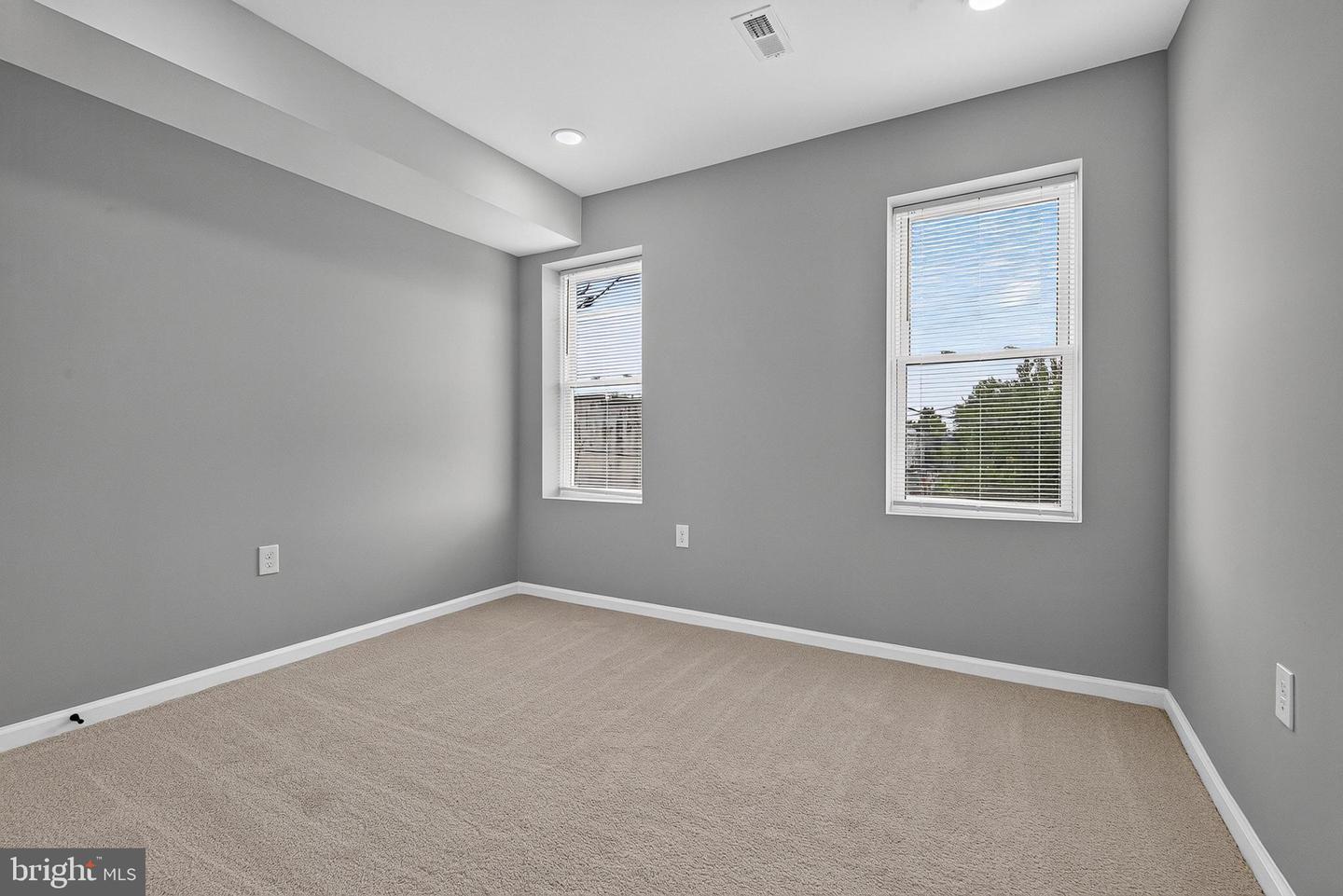 4640 Reisterstown Rd Property Photo 17