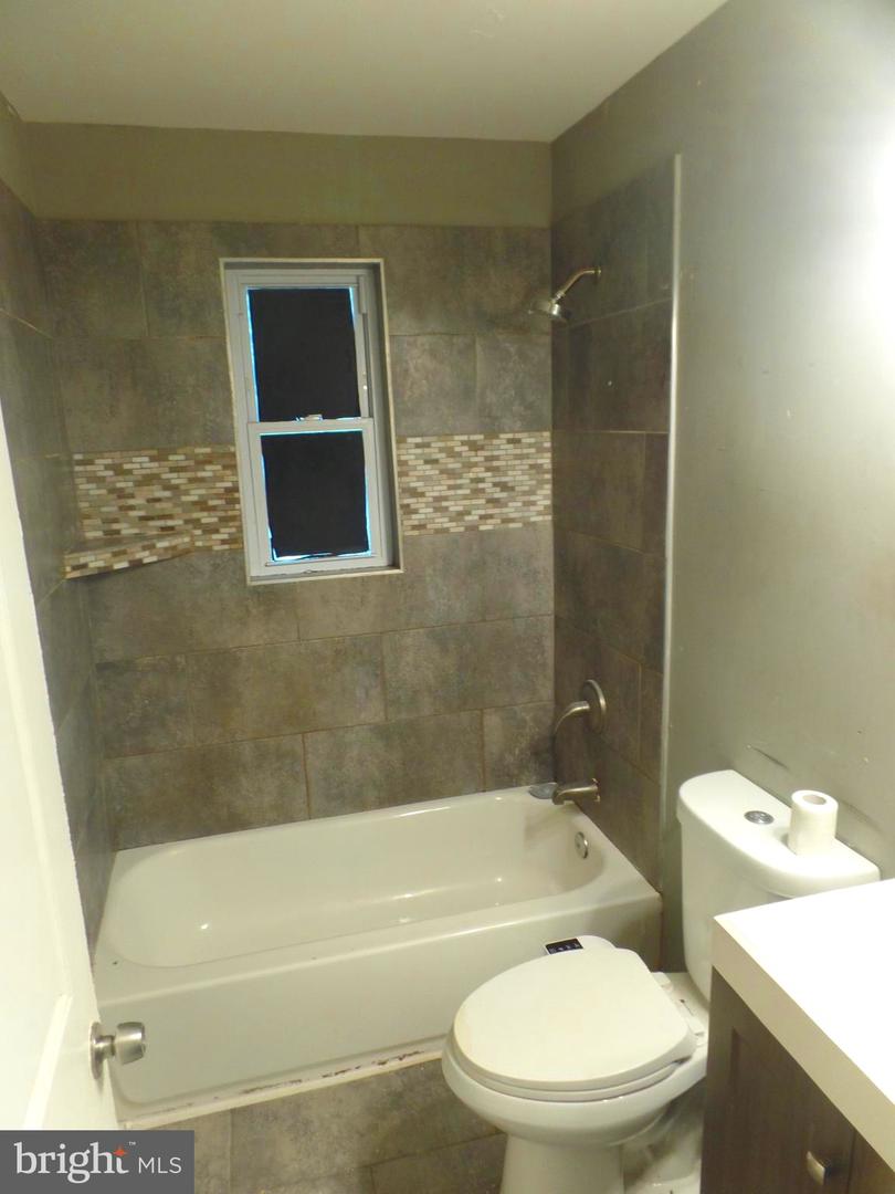 5611 Elderon Ave Property Photo 17