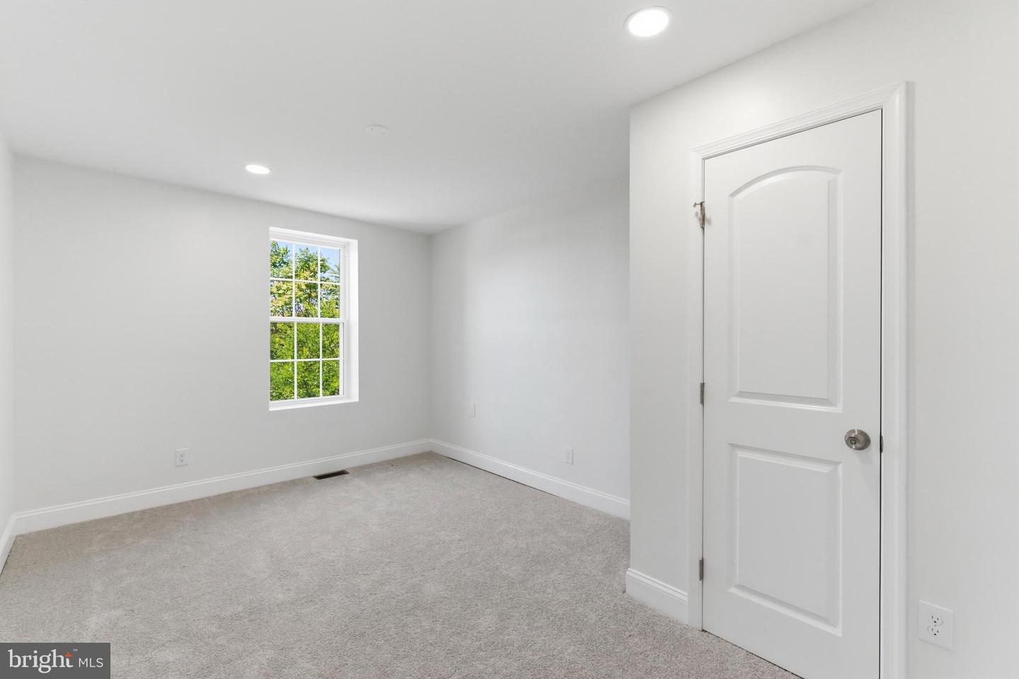 1526 Mcculloh St Property Photo 34