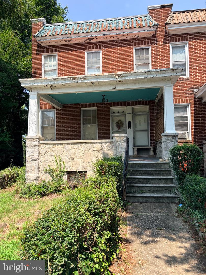 2542 PARK HEIGHTS TER Property Photo 1