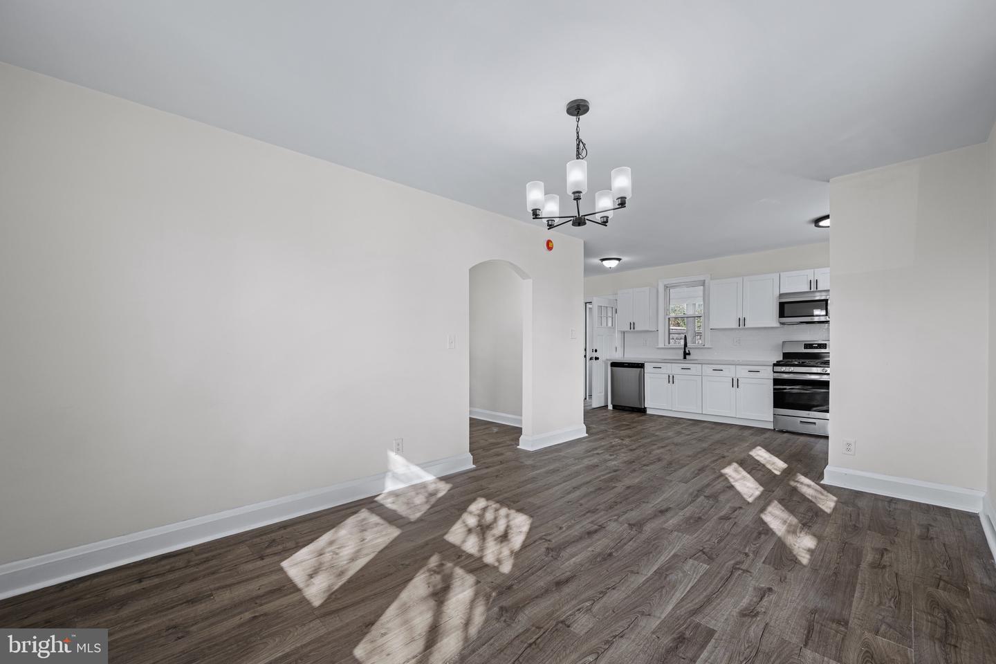 5510 Sefton Ave Property Photo 5