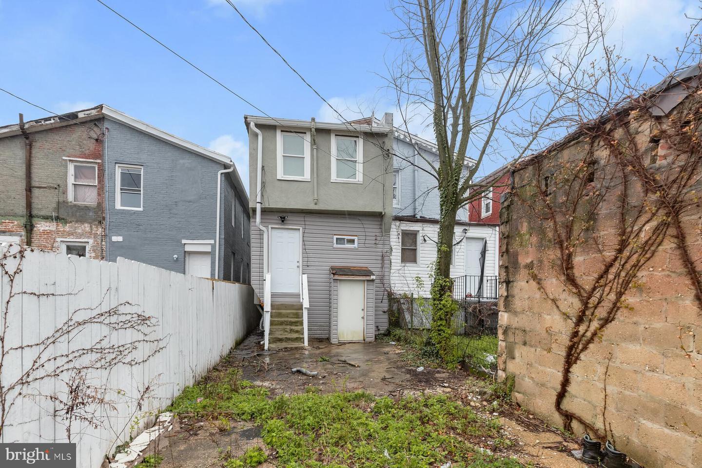 2838 W Lanvale St Property Photo 21