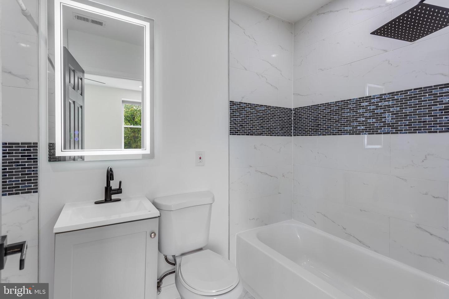 3835 Reisterstown Rd Property Photo 13