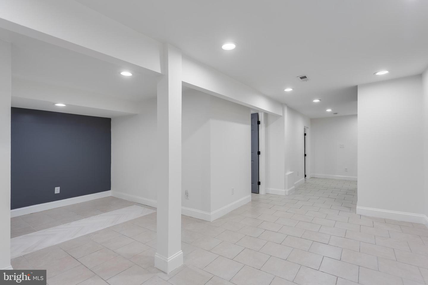 3835 Reisterstown Rd Property Photo 24