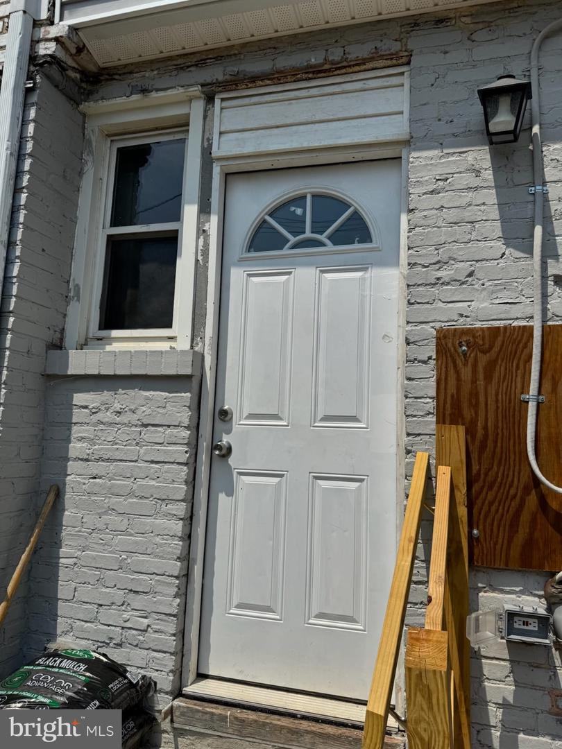 3327 ELMLEY AVE Property Photo 1