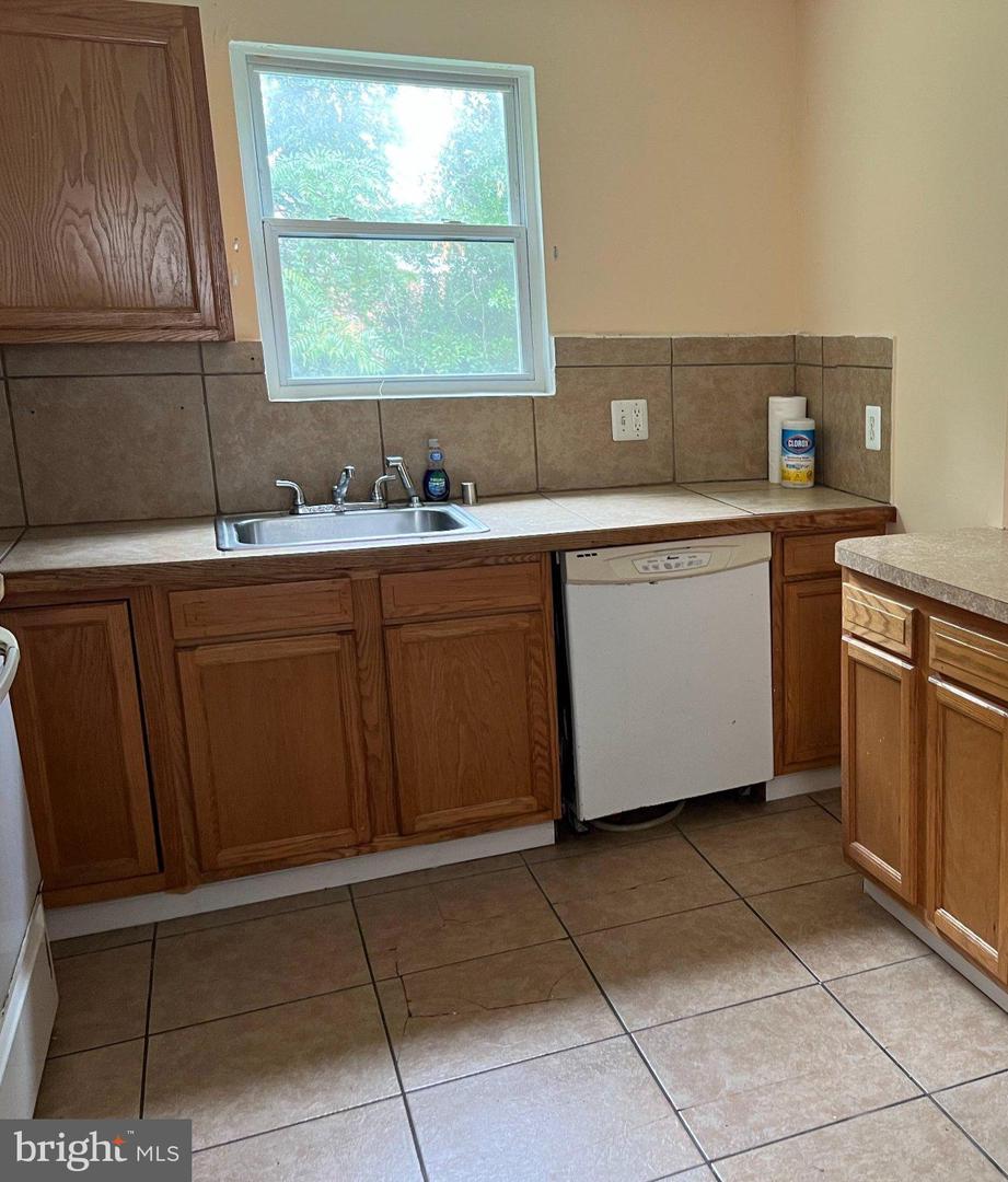 4720 Ivanhoe Ave Property Photo 7