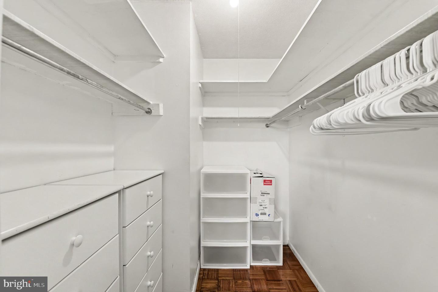 1 E University Pkwy E #602 Property Photo 10