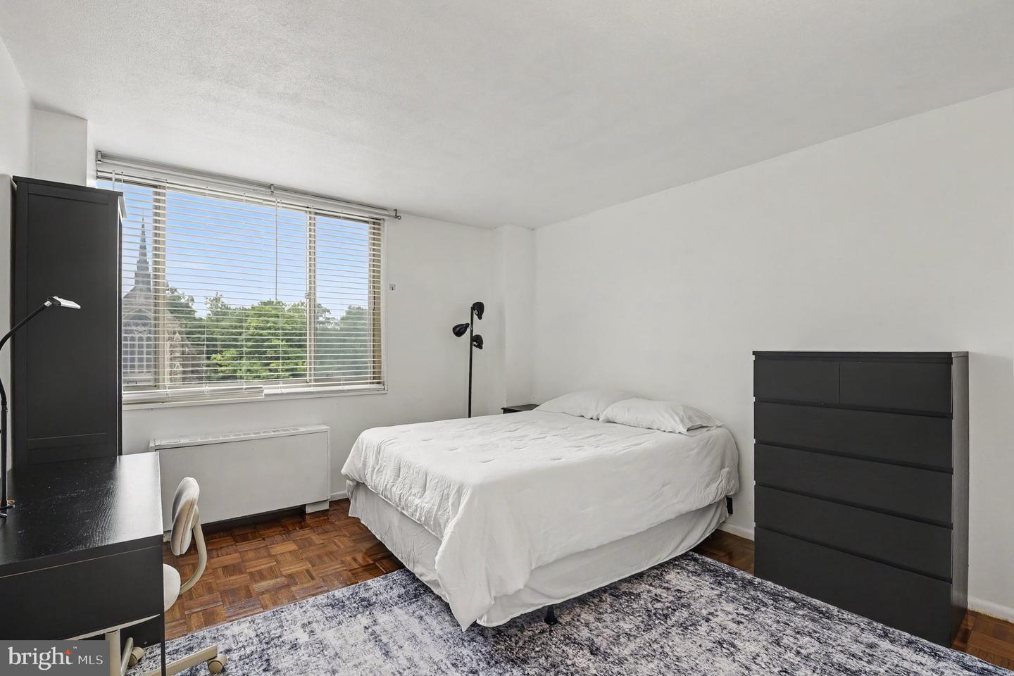 1 E University Pkwy E #602 Property Photo 11