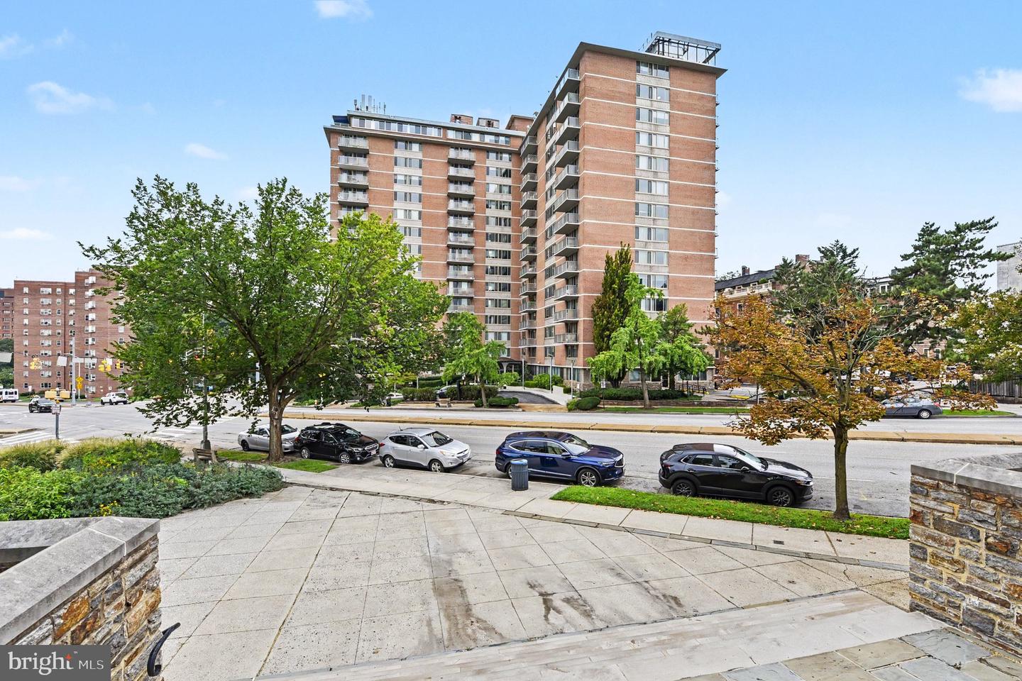 1 E University Pkwy E #602 Property Photo 13