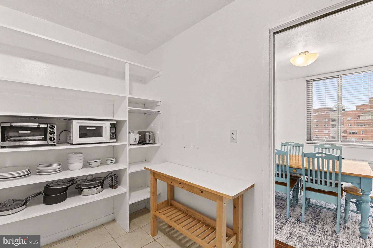 1 E University Pkwy E #602 Property Photo 19