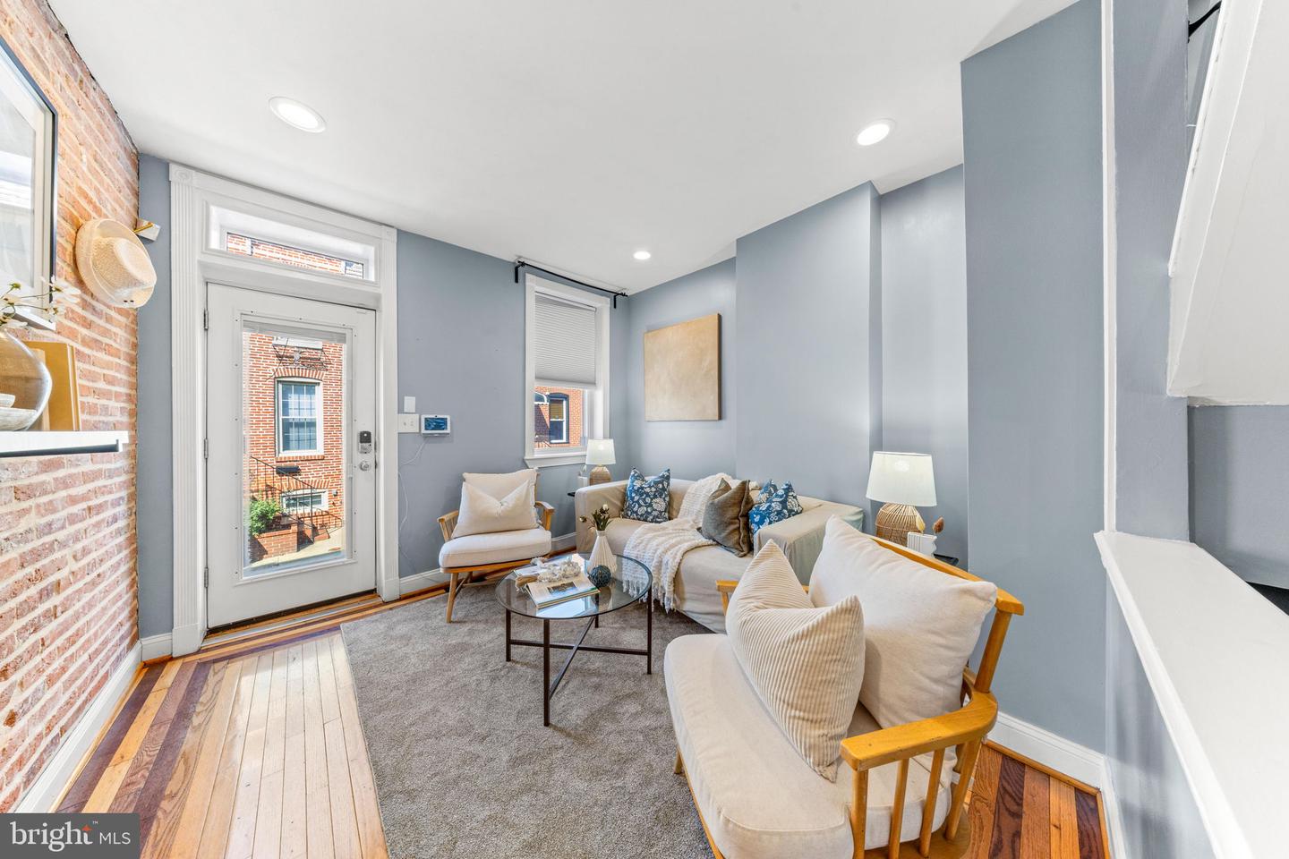 1731 William St Property Photo 5