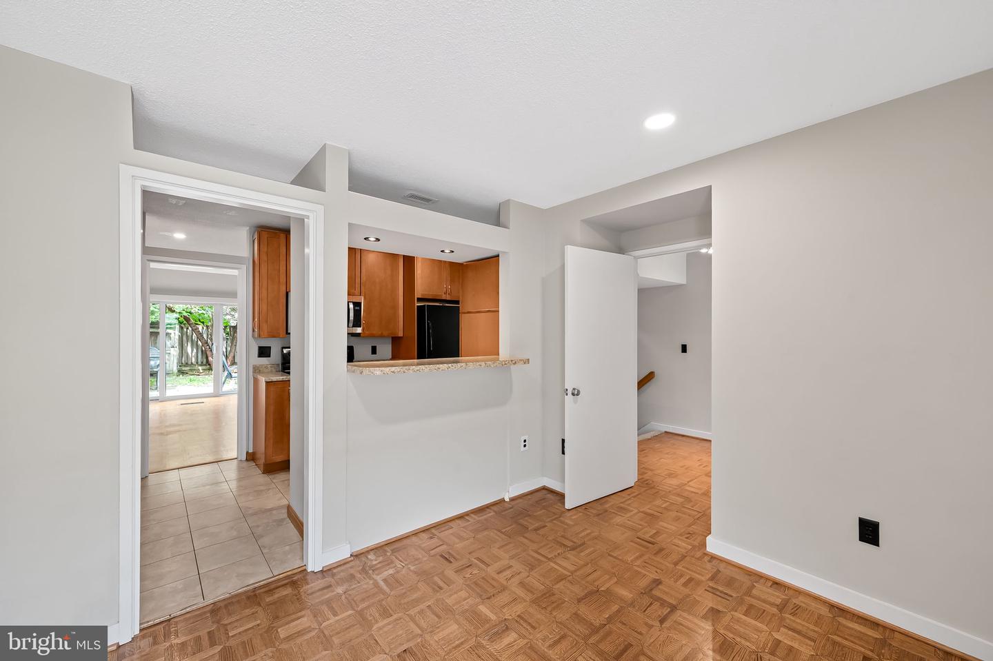 2302 Wineberry Ter Property Photo 9