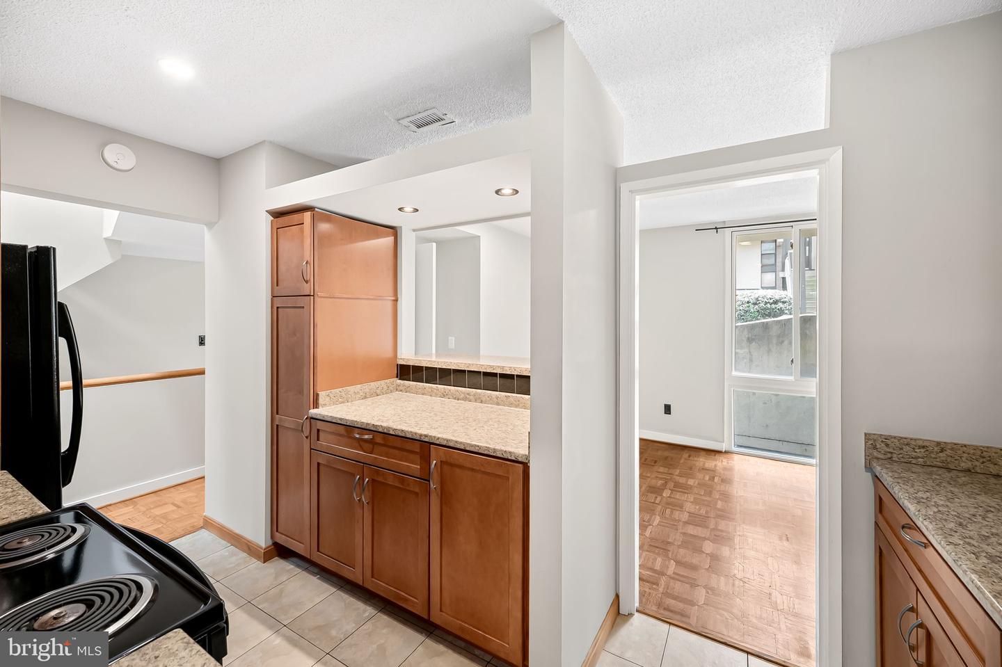 2302 Wineberry Ter Property Photo 11