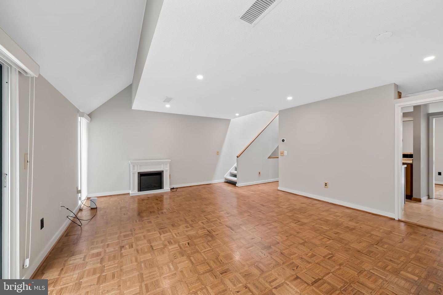 2302 Wineberry Ter Property Photo 17