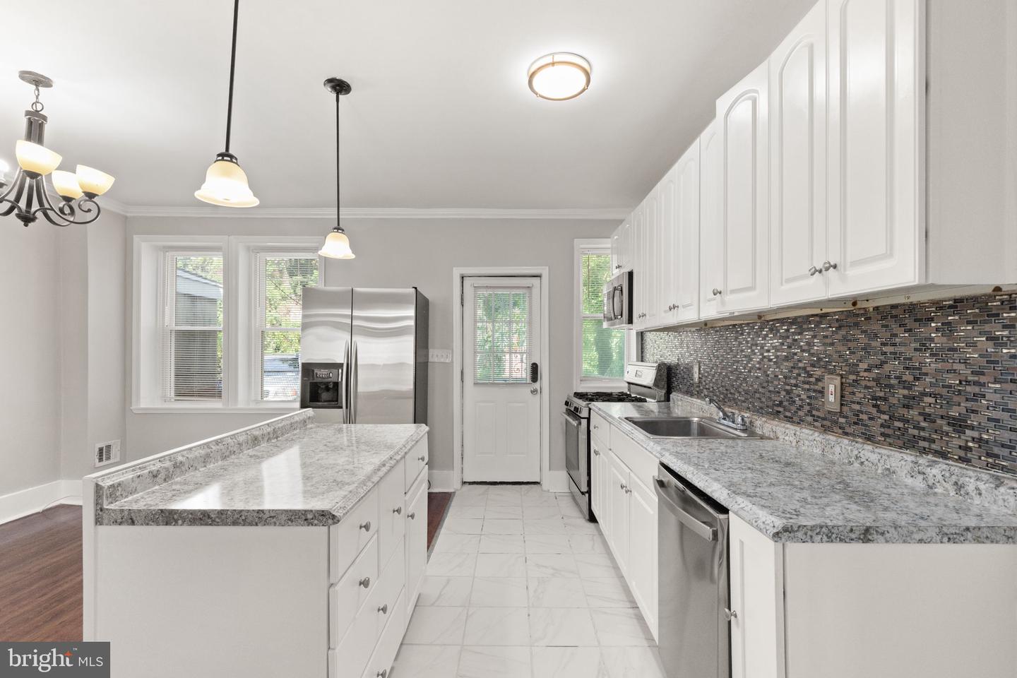 4032 Fairfax Rd Property Photo 9