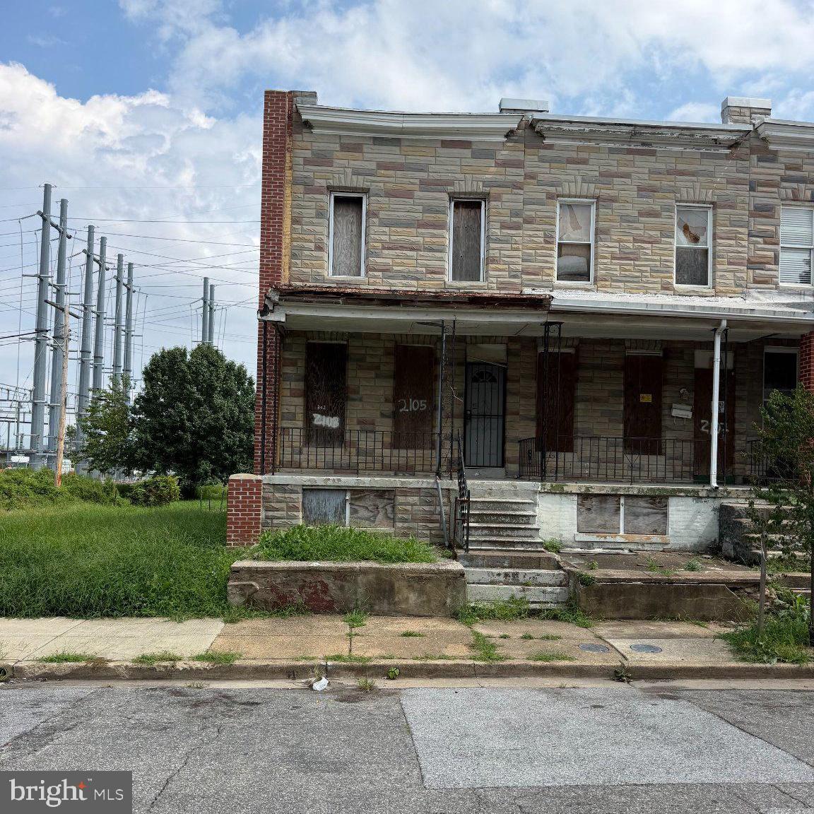 2105 Sidney Ave Property Photo 1