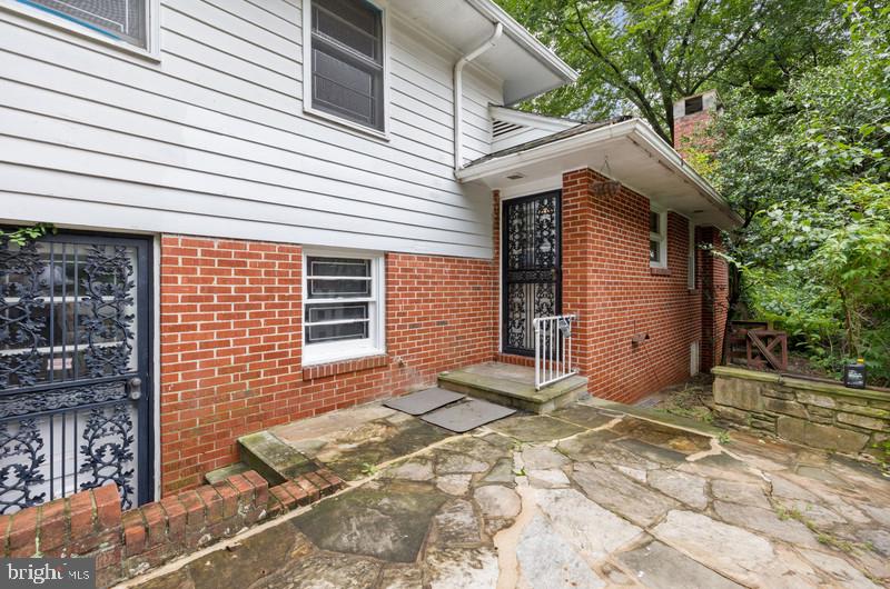 4109 Westview Rd Property Photo 6