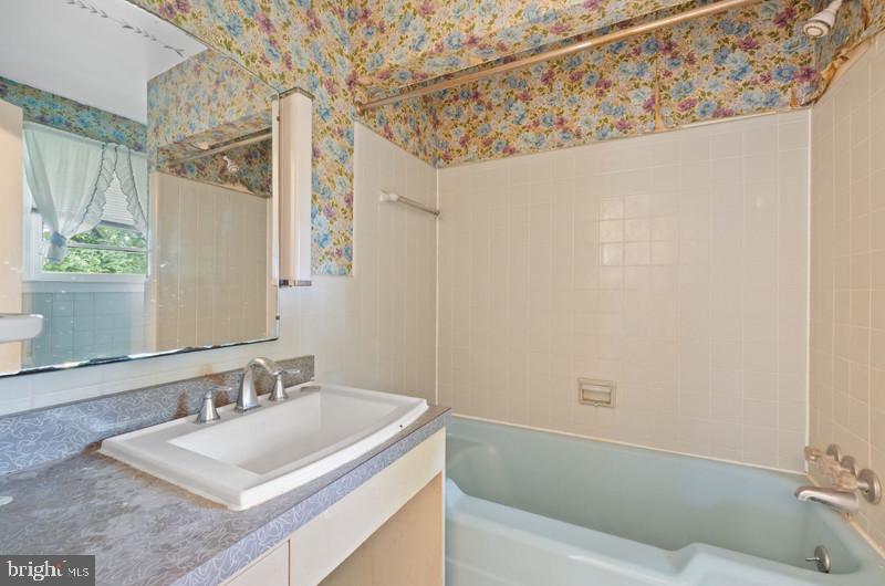 4109 Westview Rd Property Photo 15