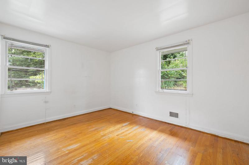4109 Westview Rd Property Photo 18