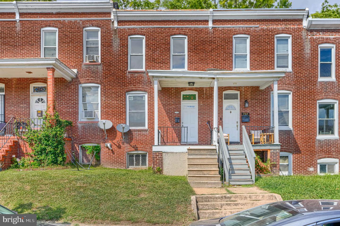 720 MCKEWIN AVE Property Photo 1