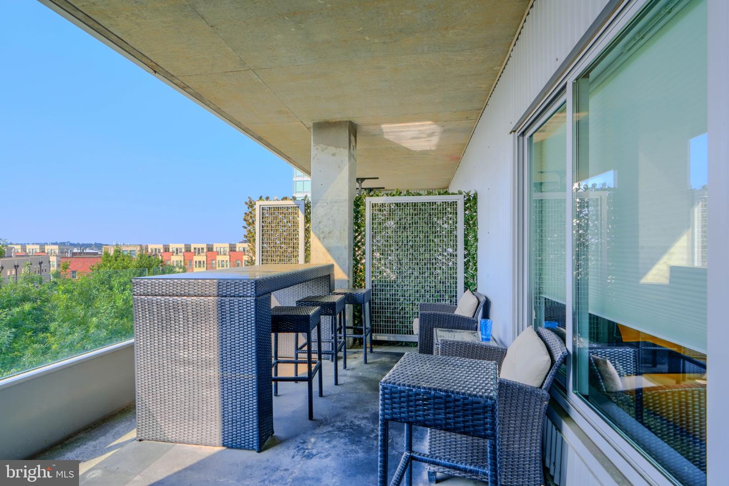 1200 Steuart St #427 Property Photo 14