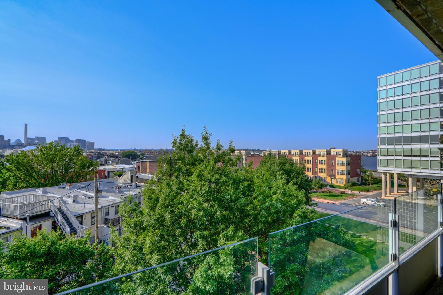 1200 Steuart St #427 Property Photo 15