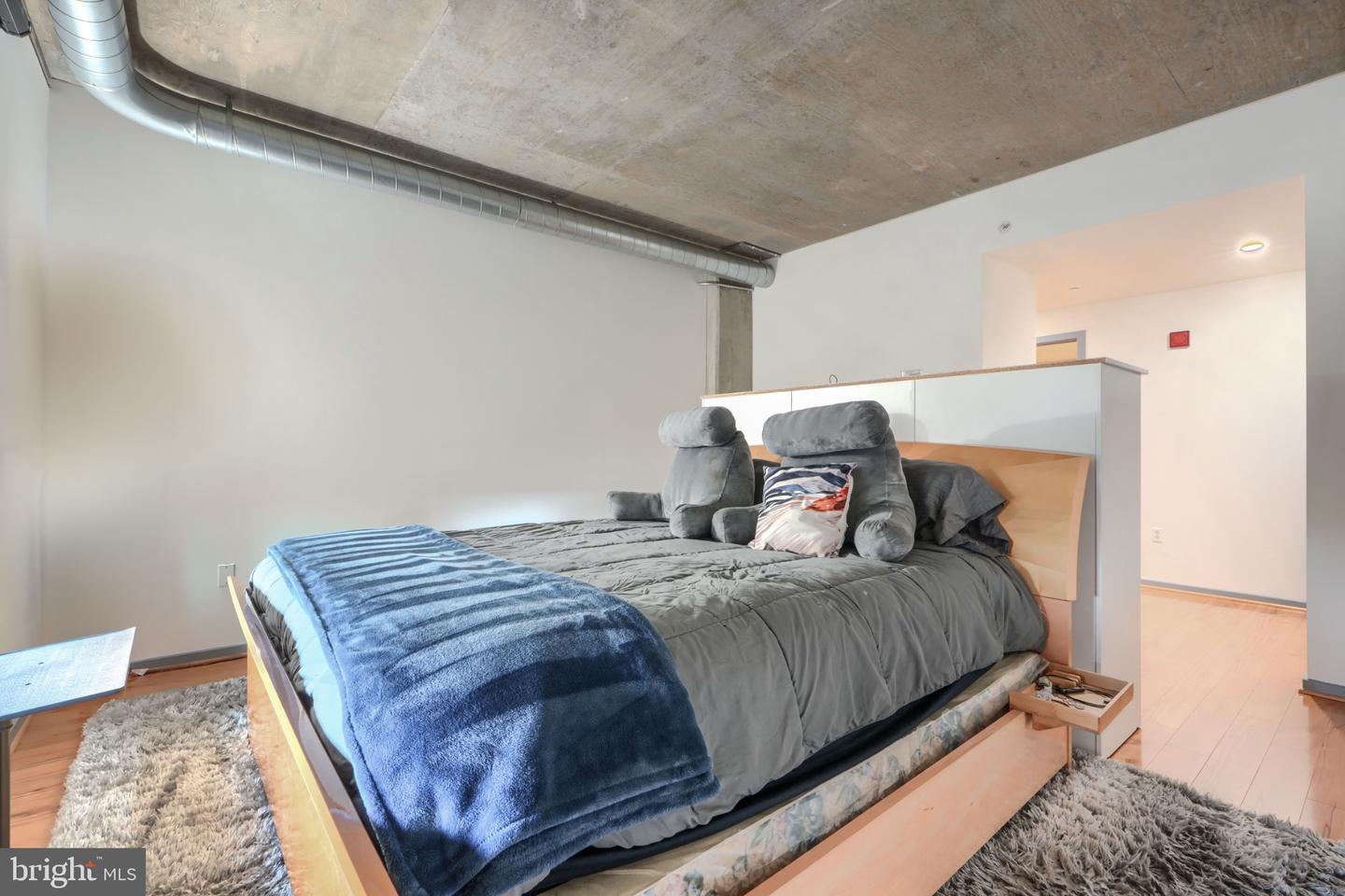 1200 Steuart St #427 Property Photo 24