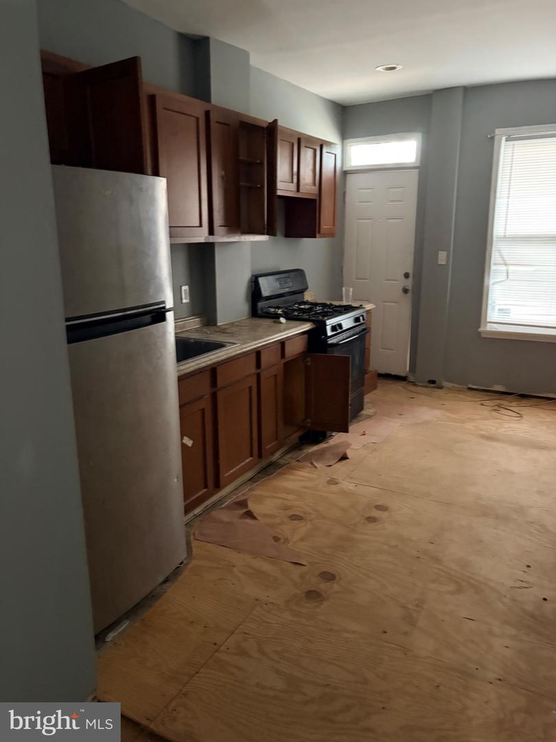 1605 Cliftview Ave Property Photo 3