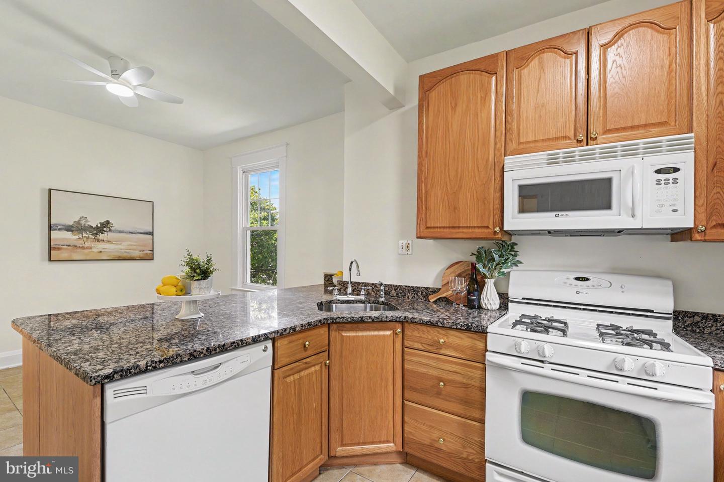 3206 Batavia Ave Property Photo 12