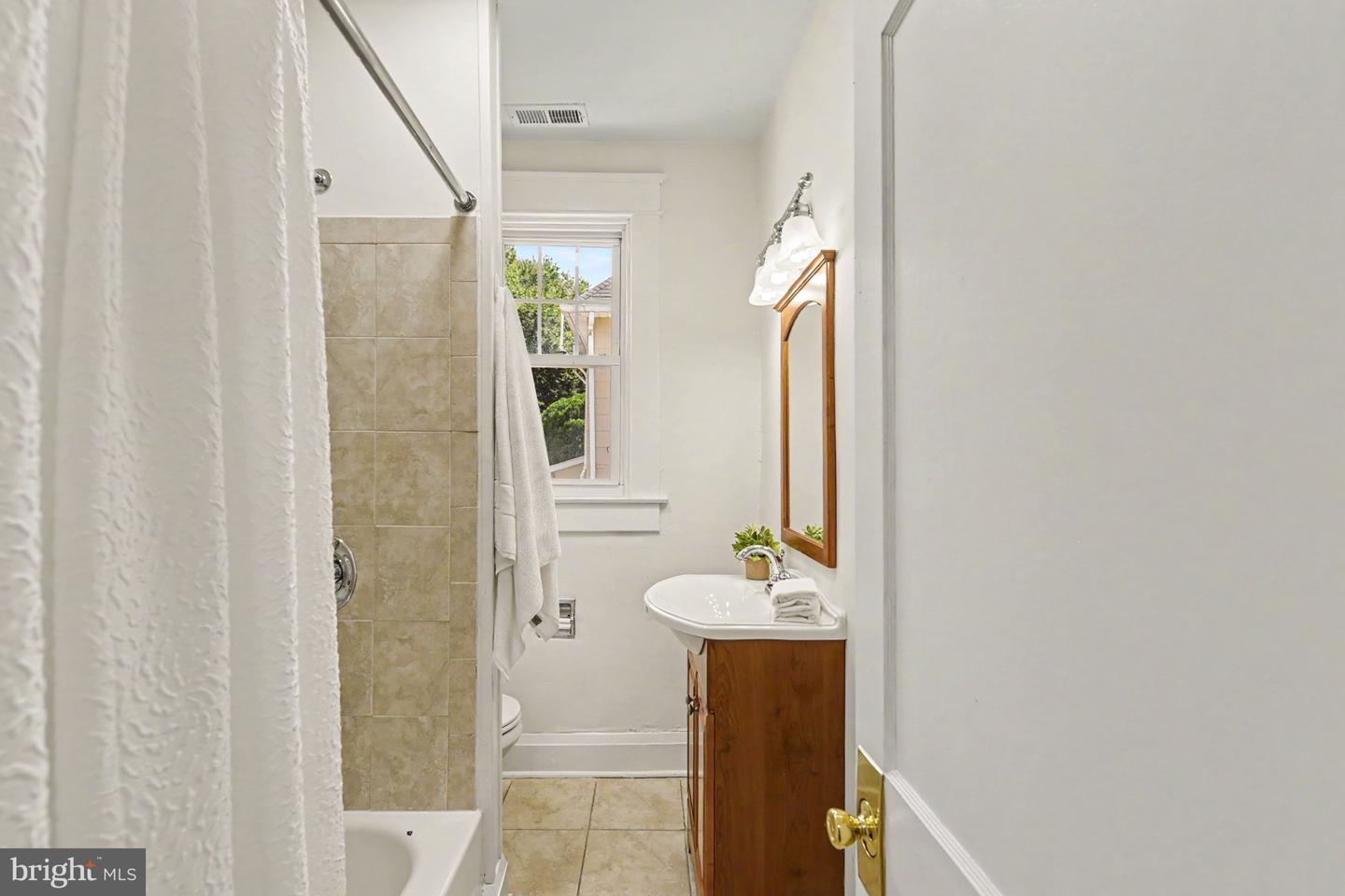 3206 Batavia Ave Property Photo 21