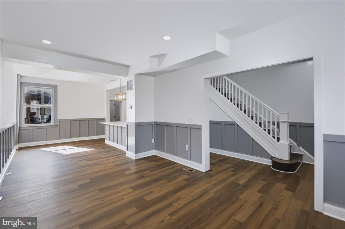 3507 W Garrison Ave Property Photo 5