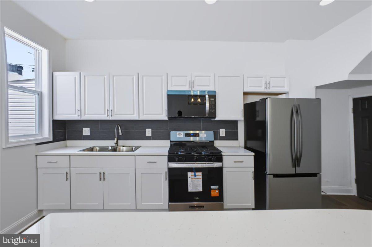 3507 W Garrison Ave Property Photo 10