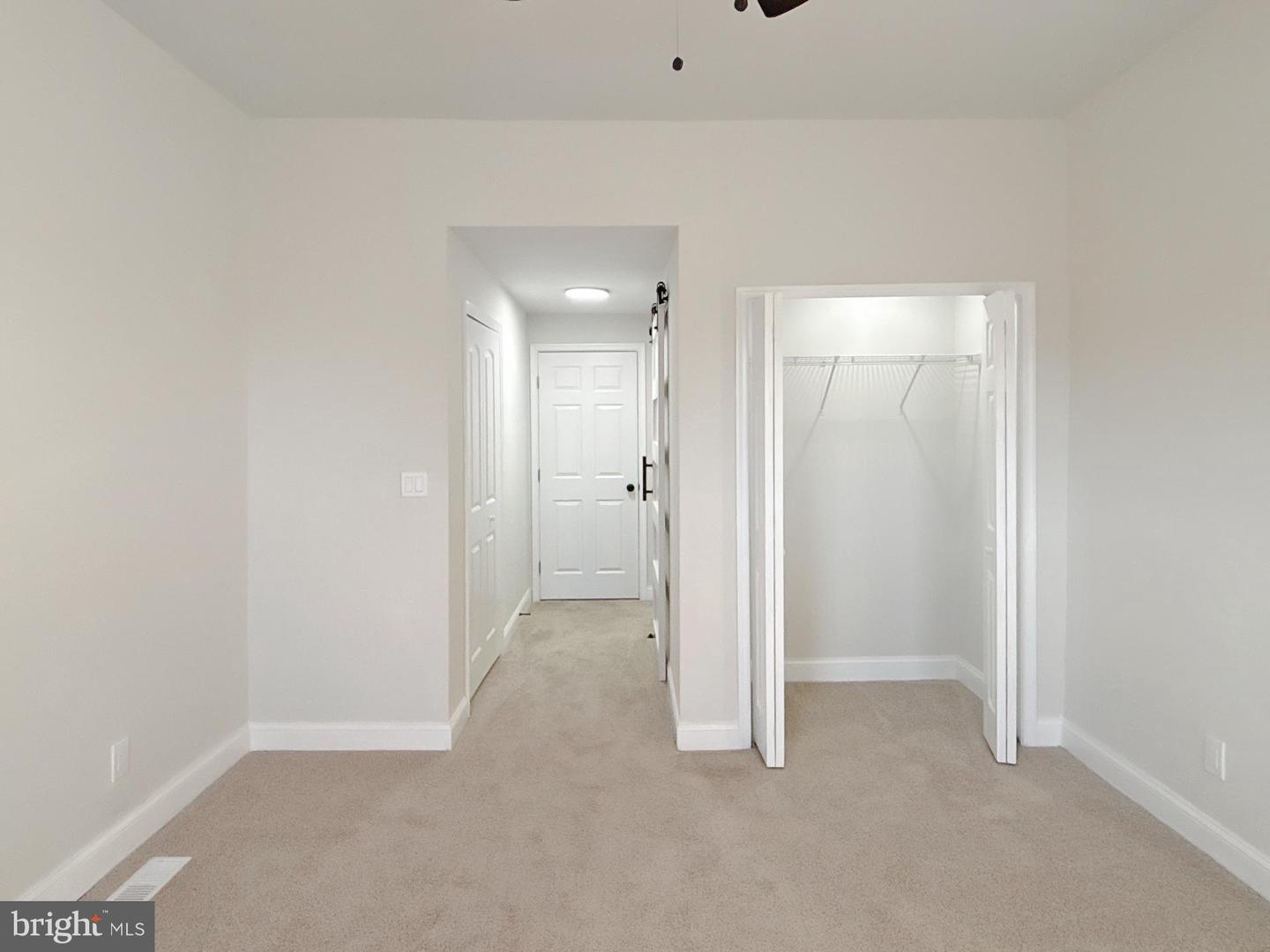 2636 E Monument St Property Photo 21